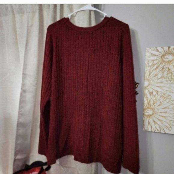 🍂🍁Old navy sweater size xl fits like a 1x/2x - Picture 2 of 5
